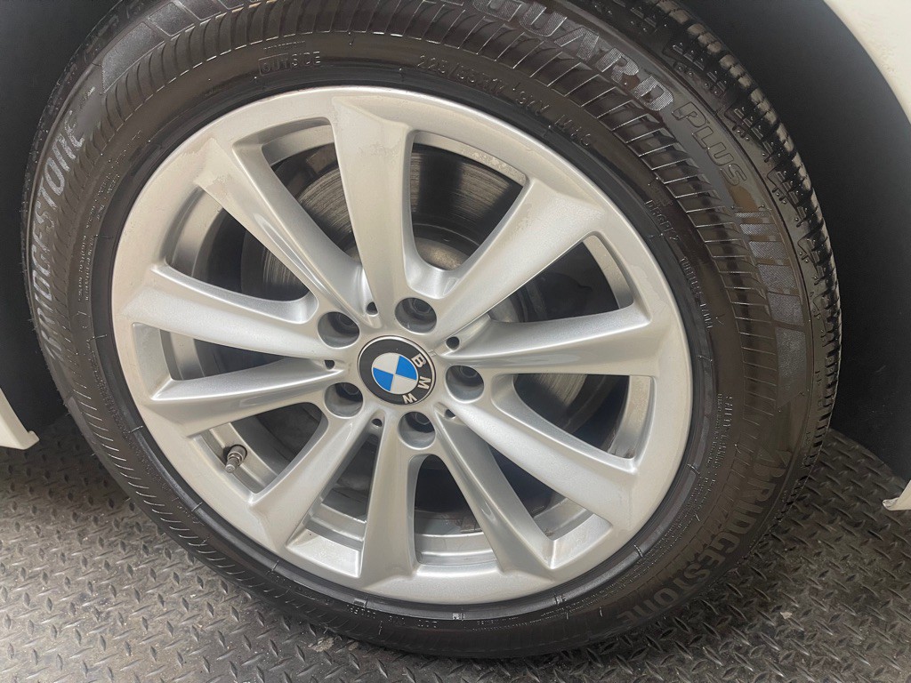 2015 BMW 5 Series Image 43