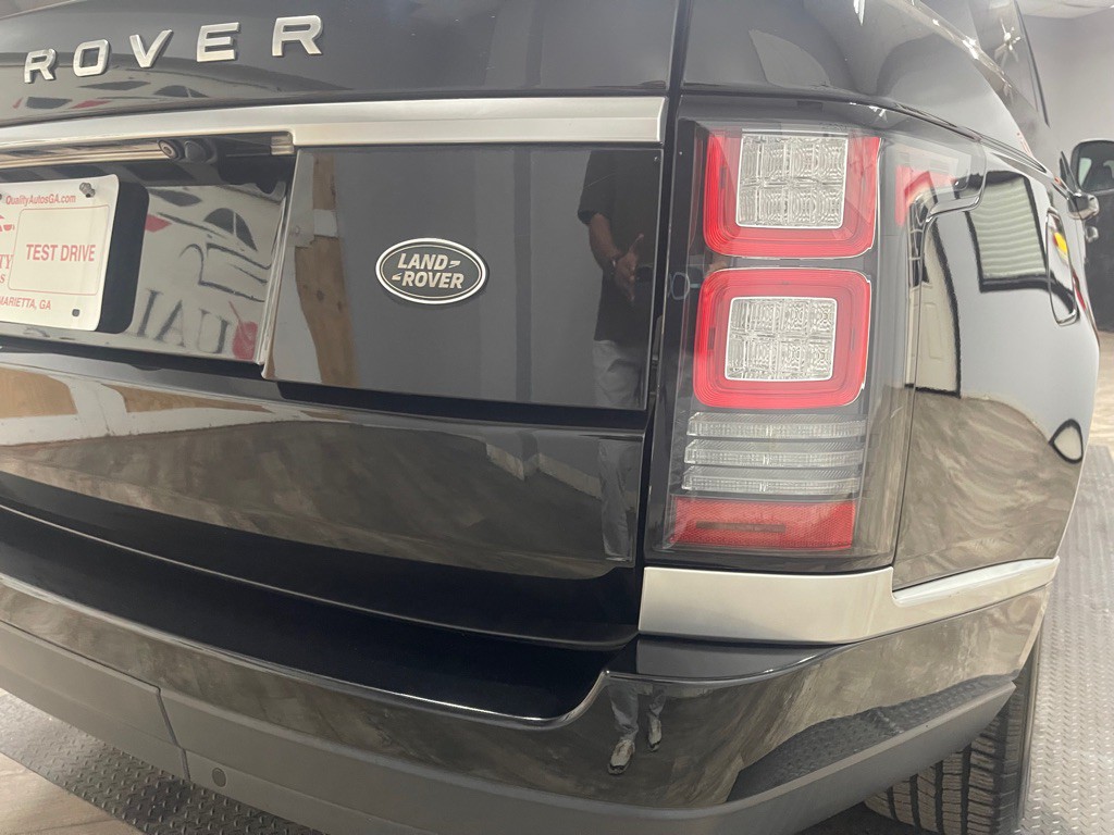 2017 Land Rover Range Rover Image 9