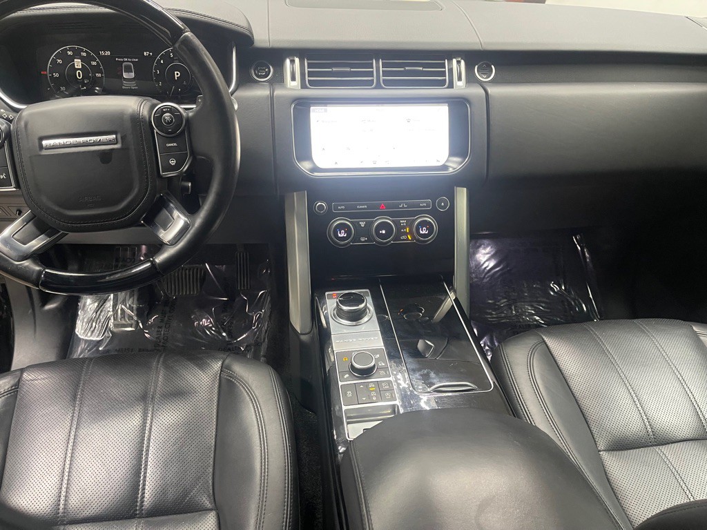 2017 Land Rover Range Rover Image 19