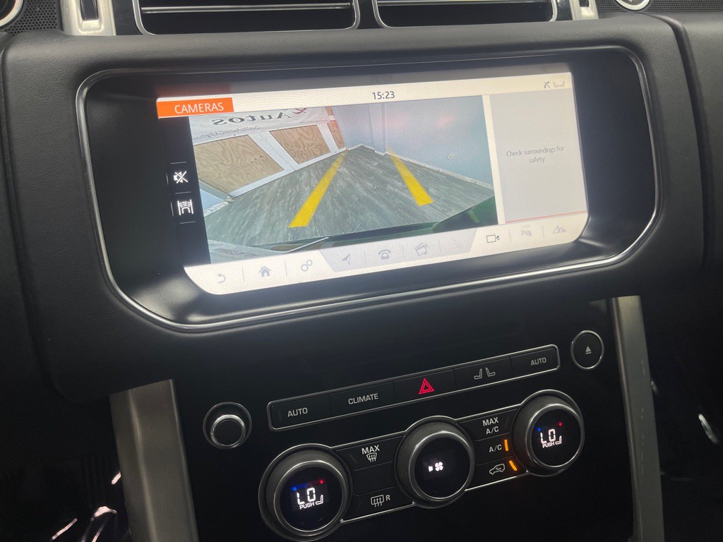 2017 Land Rover Range Rover Image 26