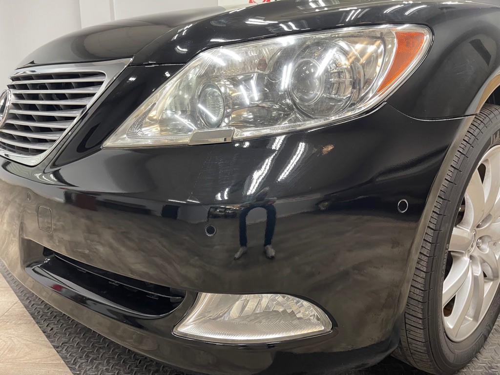 2009 Lexus LS Image 13