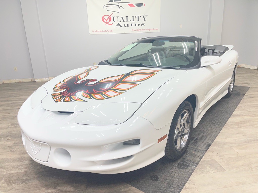 2000 Pontiac Firebird Image 2