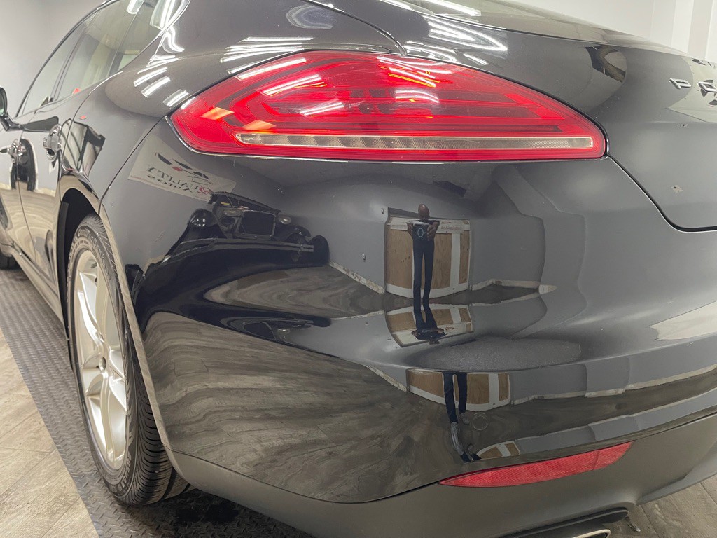 2014 Porsche Panamera Image 10