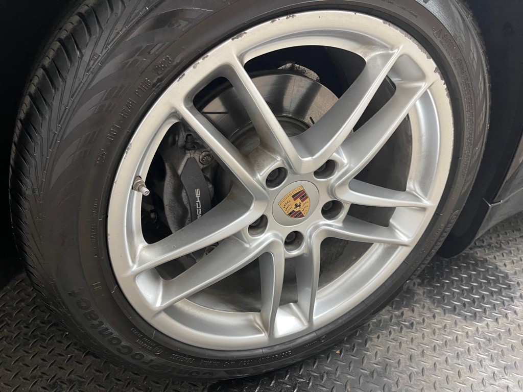 2014 Porsche Panamera Image 42