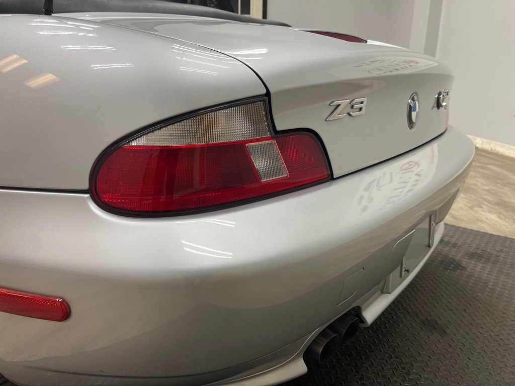 2000 BMW Z3 Image 12