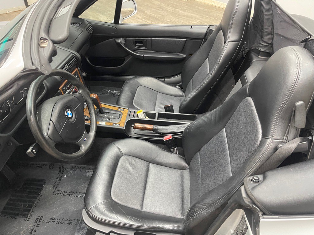 2000 BMW Z3 Image 15
