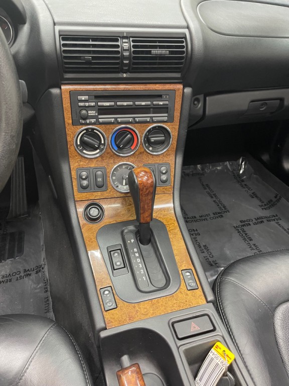2000 BMW Z3 Image 22