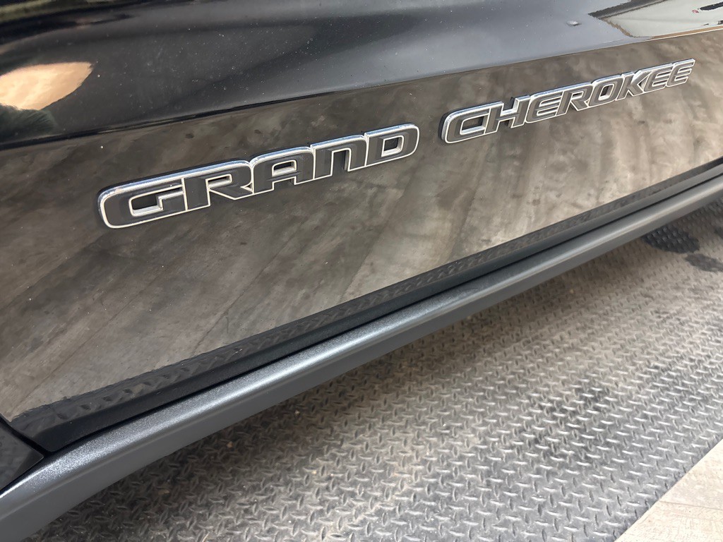 2019 Jeep Grand Cherokee Image 6