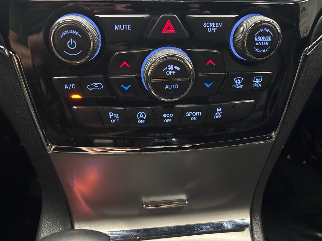 2019 Jeep Grand Cherokee Image 26