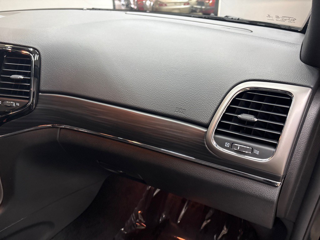 2019 Jeep Grand Cherokee Image 42