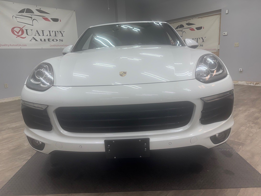 2016 Porsche Cayenne Image 14