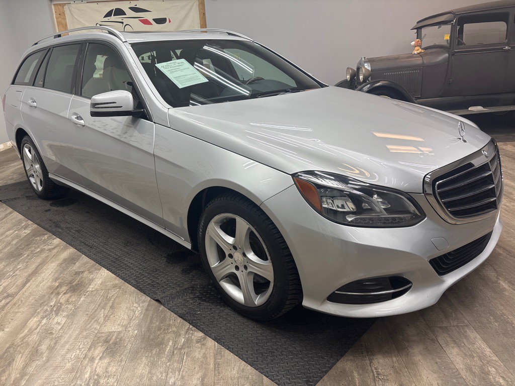 2014 Mercedes-Benz E-Class Image 11
