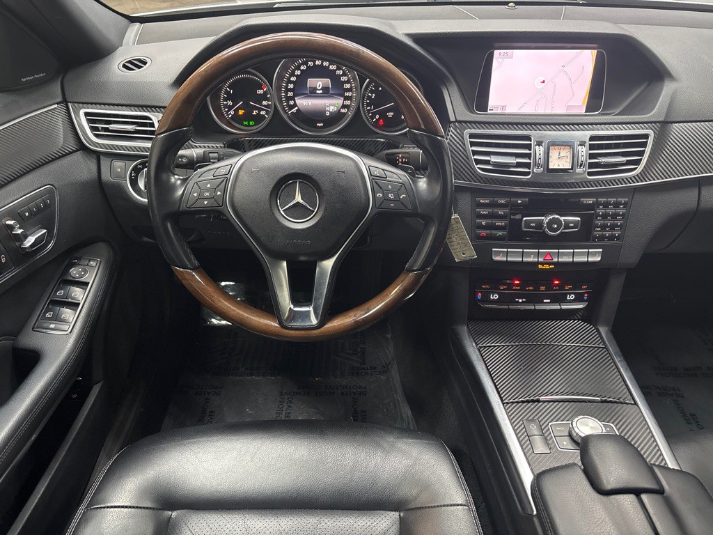 2014 Mercedes-Benz E-Class Image 16