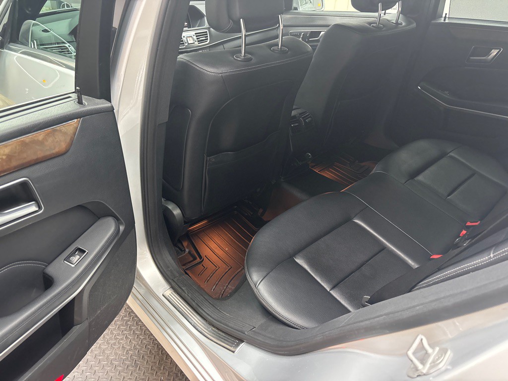 2014 Mercedes-Benz E-Class Image 25