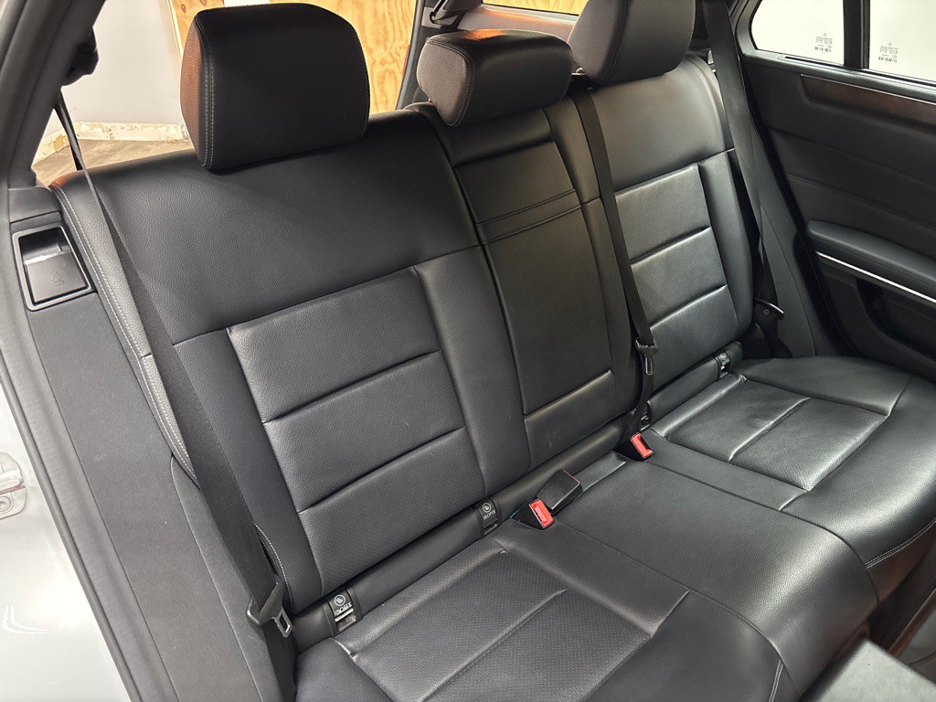 2014 Mercedes-Benz E-Class Image 32