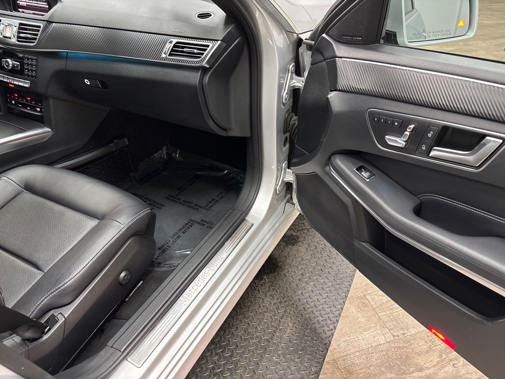 2014 Mercedes-Benz E-Class Image 33