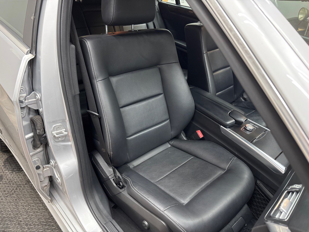 2014 Mercedes-Benz E-Class Image 37