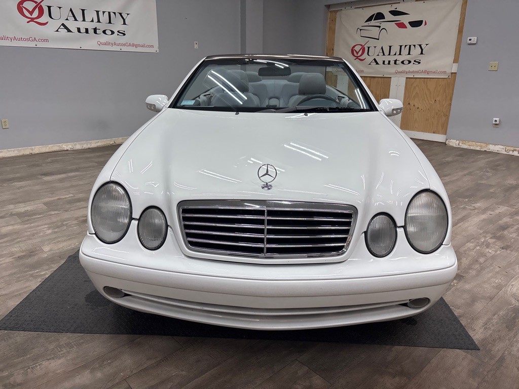 2001 Mercedes-Benz CLK-Class Image 3
