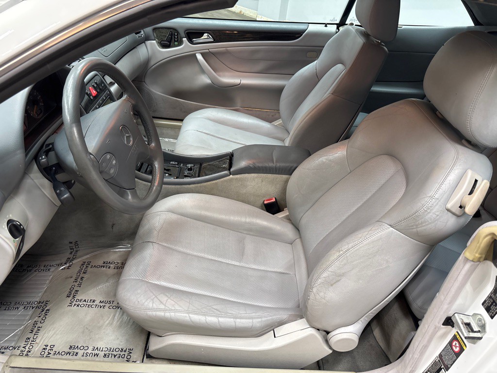 2001 Mercedes-Benz CLK-Class Image 5