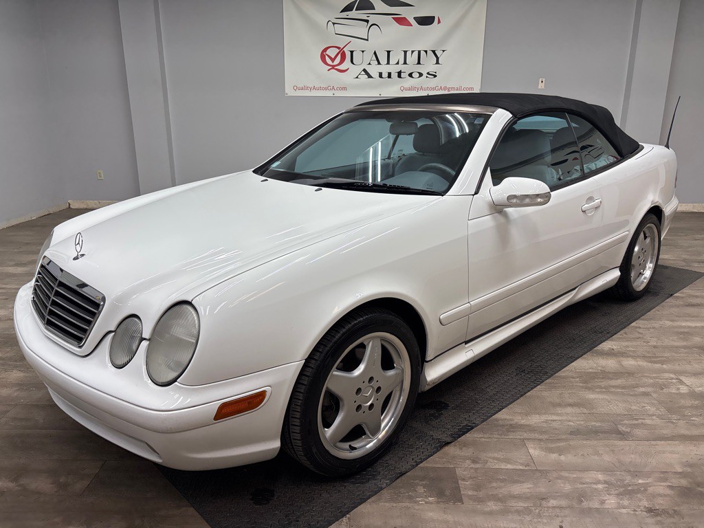 2001 Mercedes-Benz CLK-Class Image 16