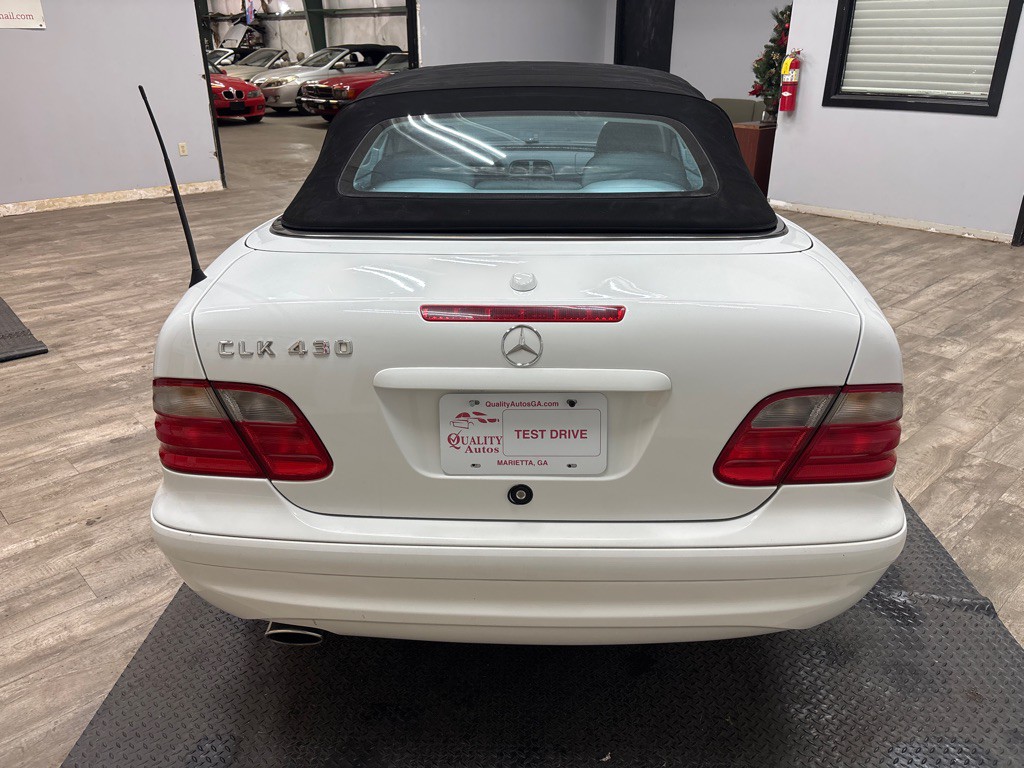 2001 Mercedes-Benz CLK-Class Image 18