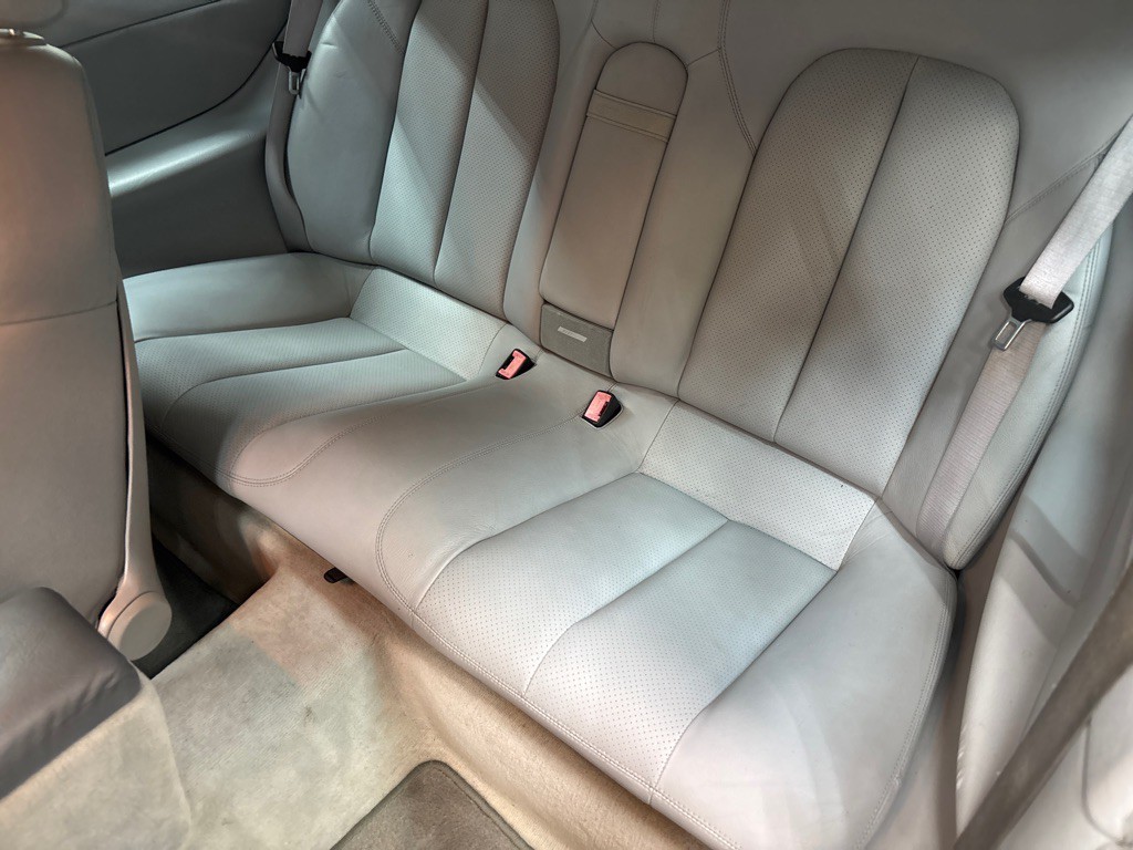 2001 Mercedes-Benz CLK-Class Image 28