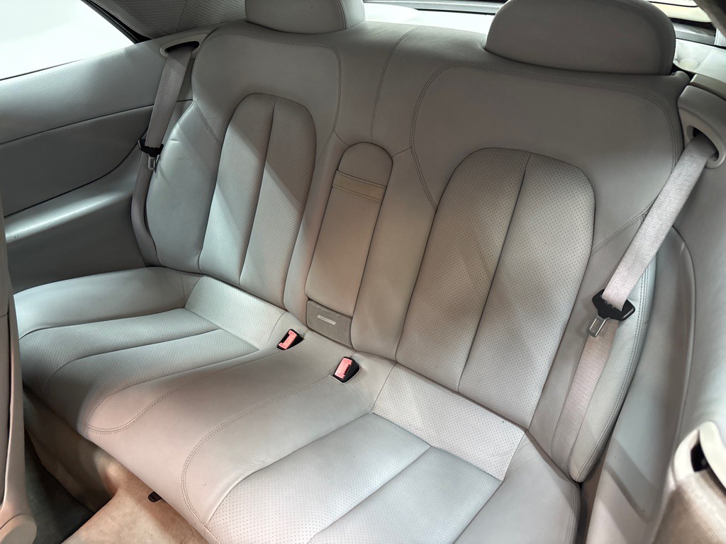 2001 Mercedes-Benz CLK-Class Image 29