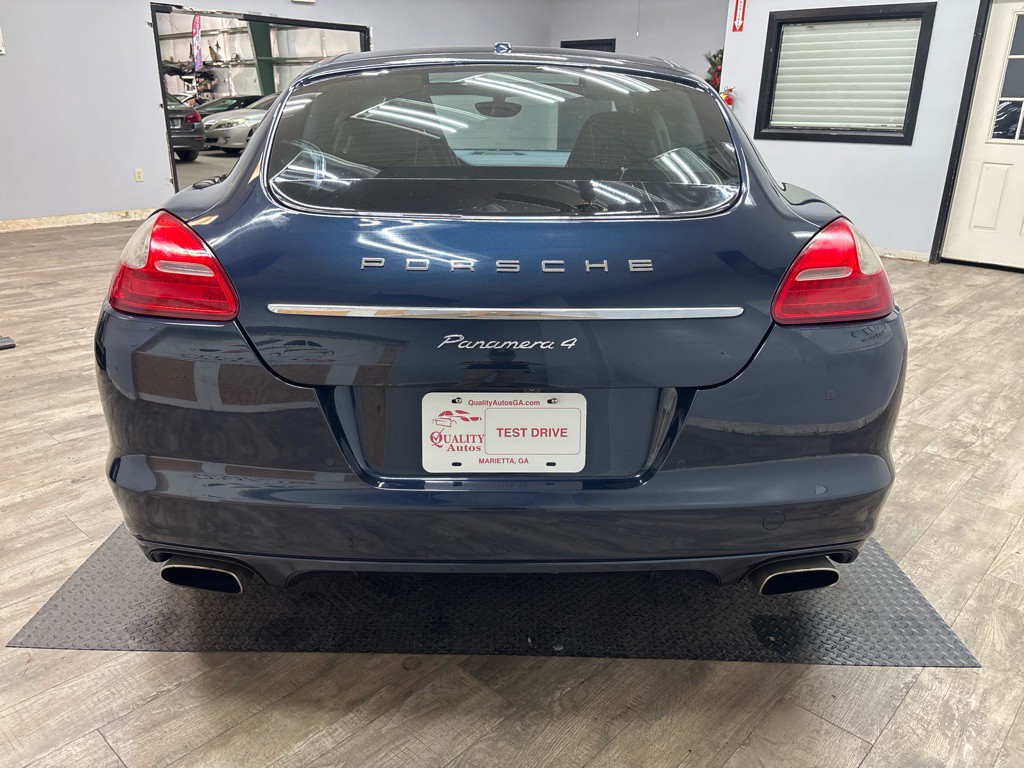 2012 Porsche Panamera Image 8