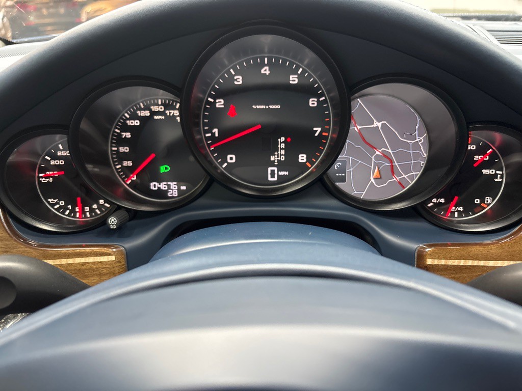 2012 Porsche Panamera Image 24