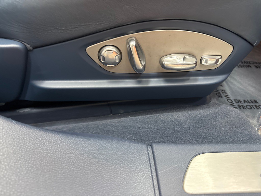 2012 Porsche Panamera Image 46