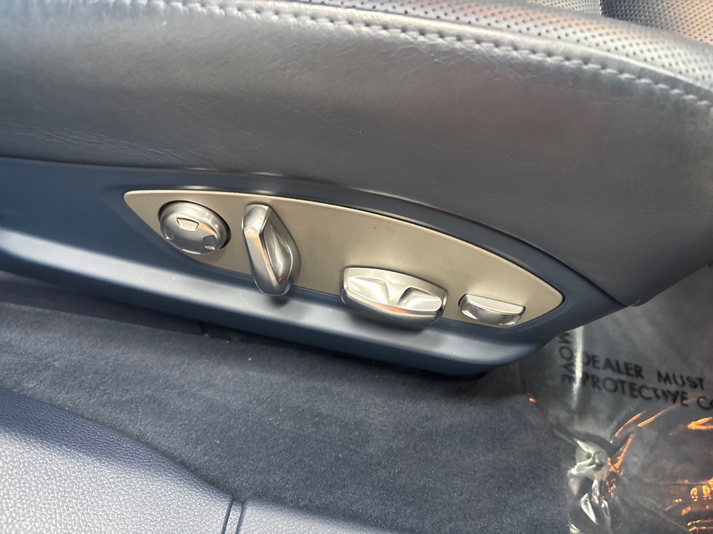 2012 Porsche Panamera Image 47