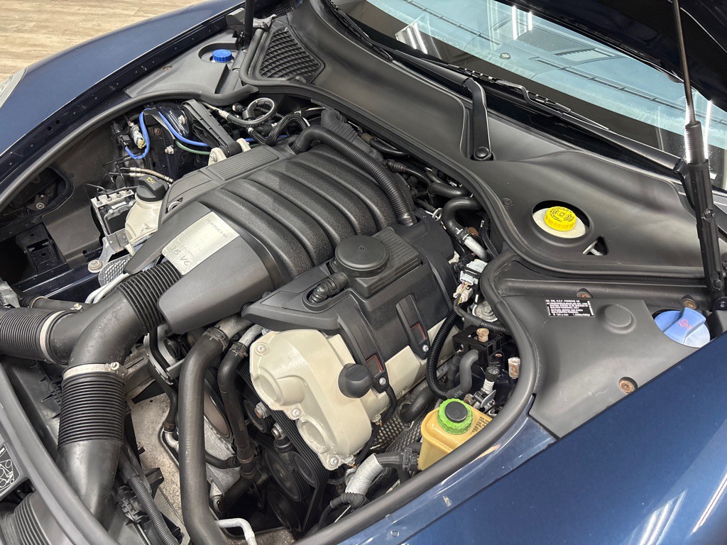 2012 Porsche Panamera Image 56