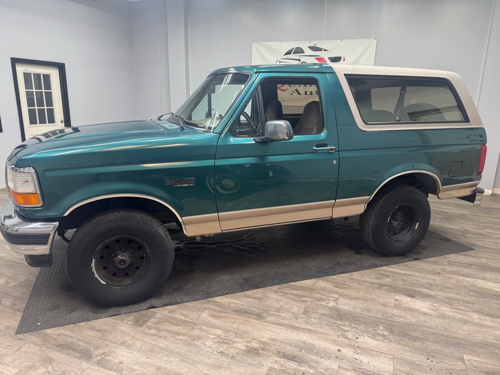 1996 Ford Bronco Image 6
