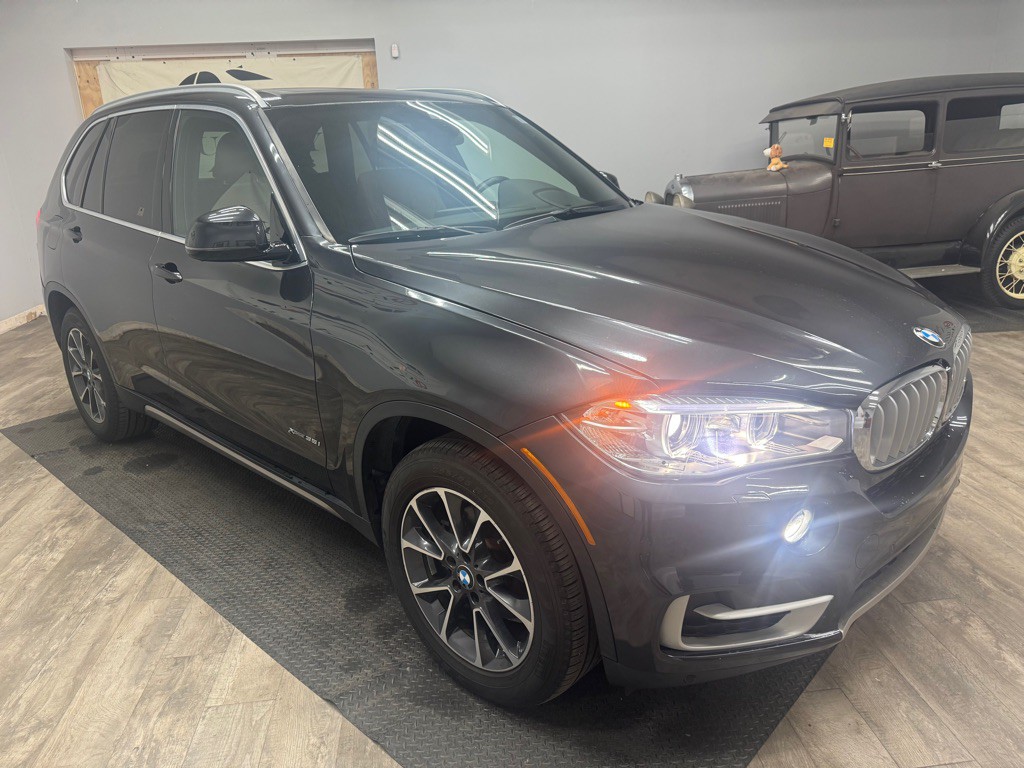 2017 BMW X5 Image 2