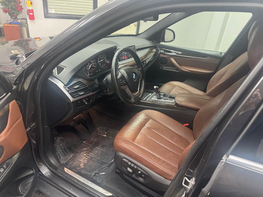 2017 BMW X5 Image 15
