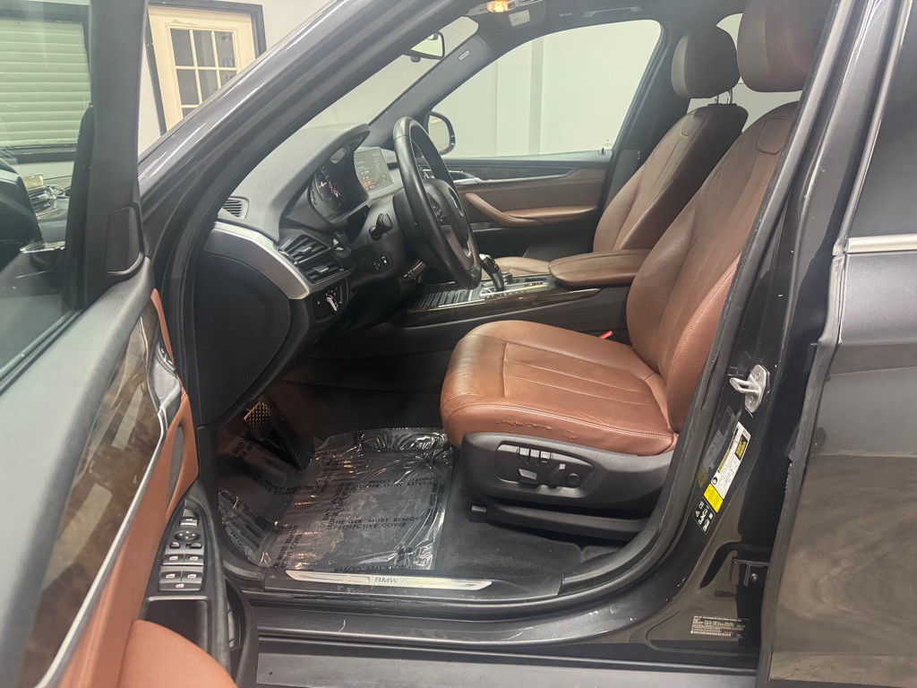 2017 BMW X5 Image 16