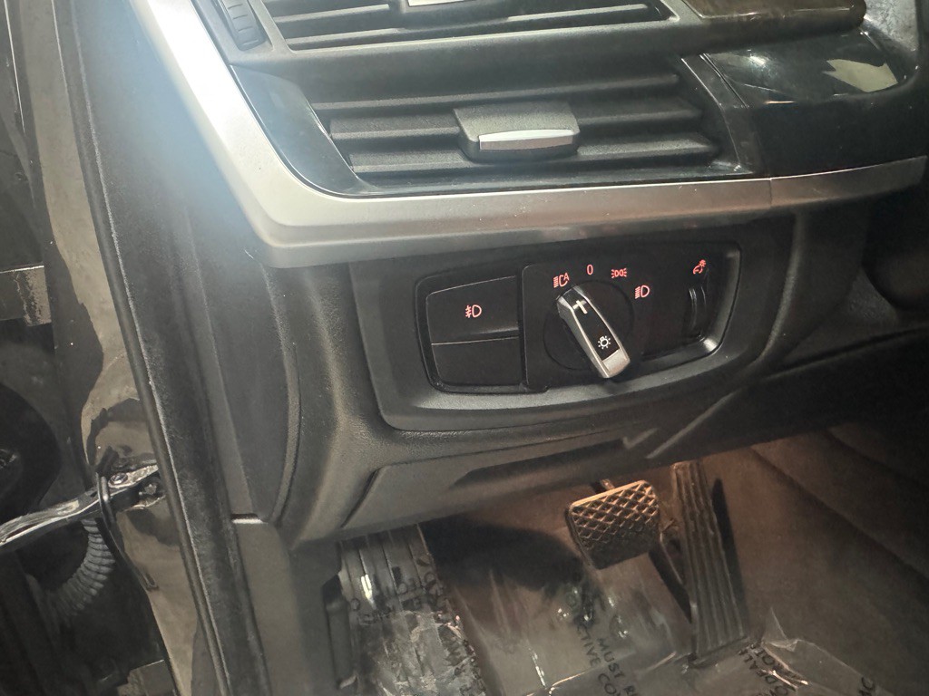 2017 BMW X5 Image 20