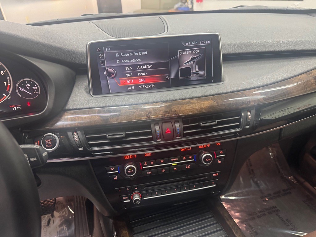 2017 BMW X5 Image 27