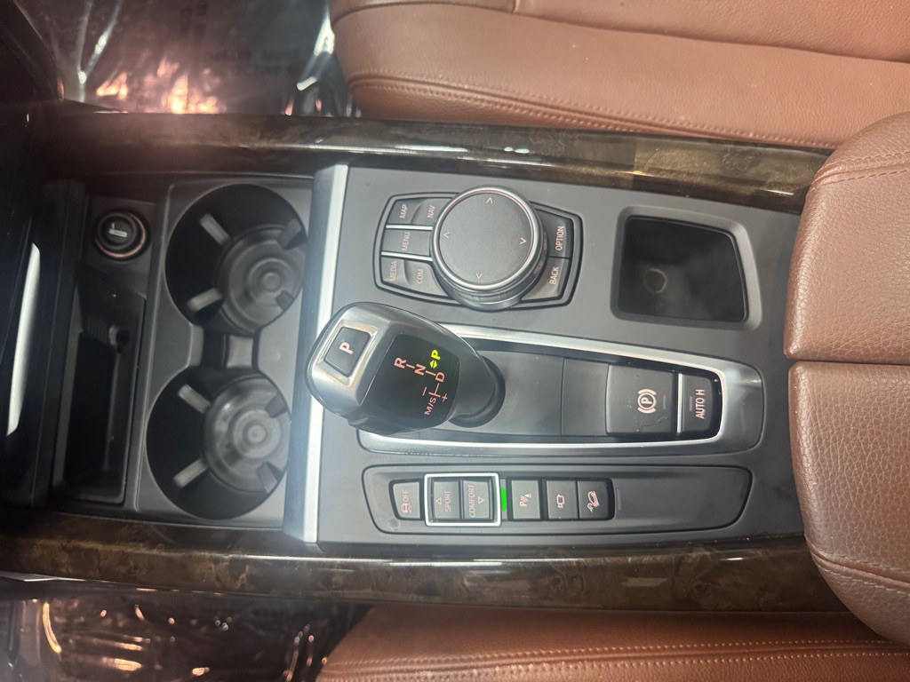 2017 BMW X5 Image 33