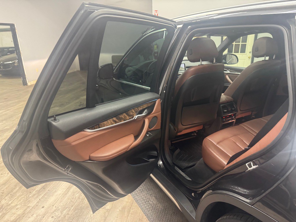 2017 BMW X5 Image 41