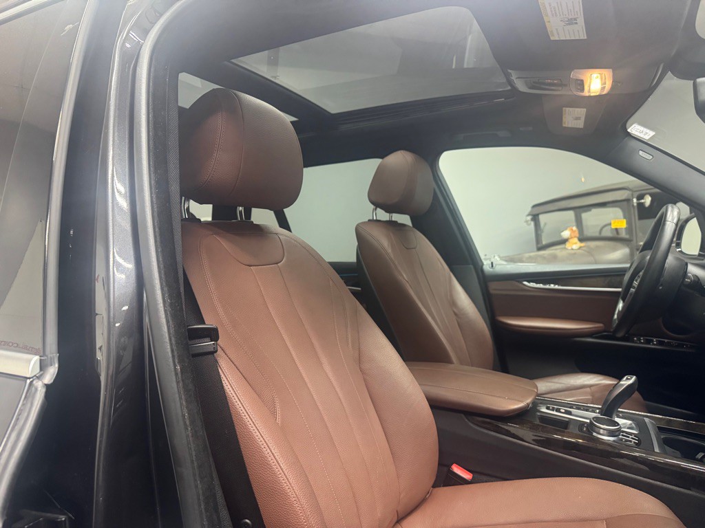 2017 BMW X5 Image 65