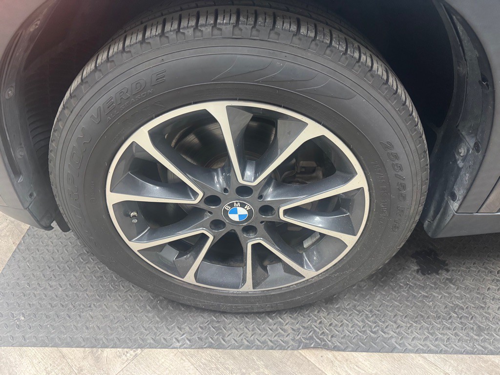 2017 BMW X5 Image 72