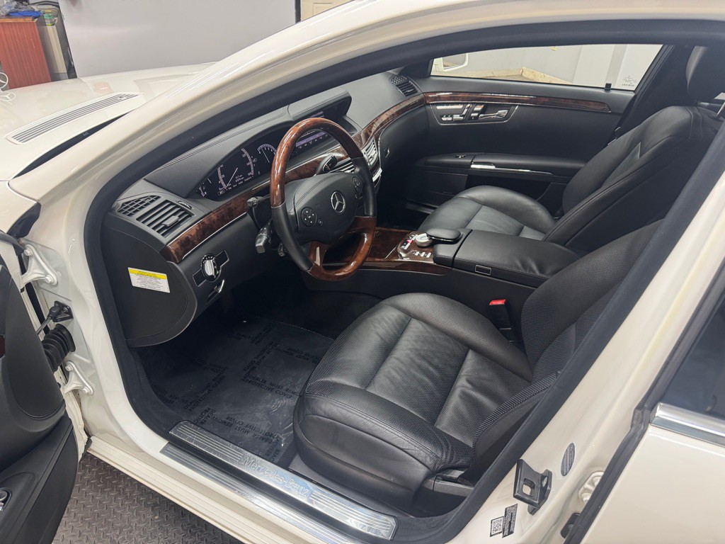 2013 Mercedes-Benz S-Class Image 5
