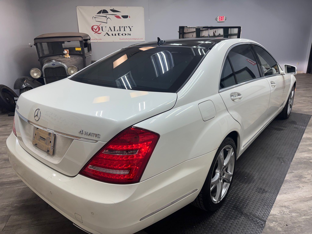 2013 Mercedes-Benz S-Class Image 9