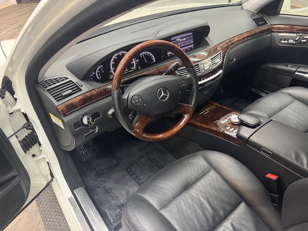 2013 Mercedes-Benz S-Class Image 20