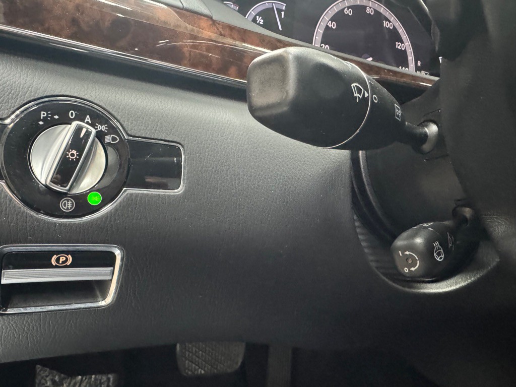 2013 Mercedes-Benz S-Class Image 22