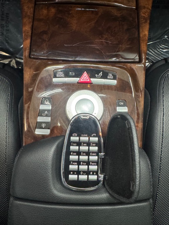 2013 Mercedes-Benz S-Class Image 33