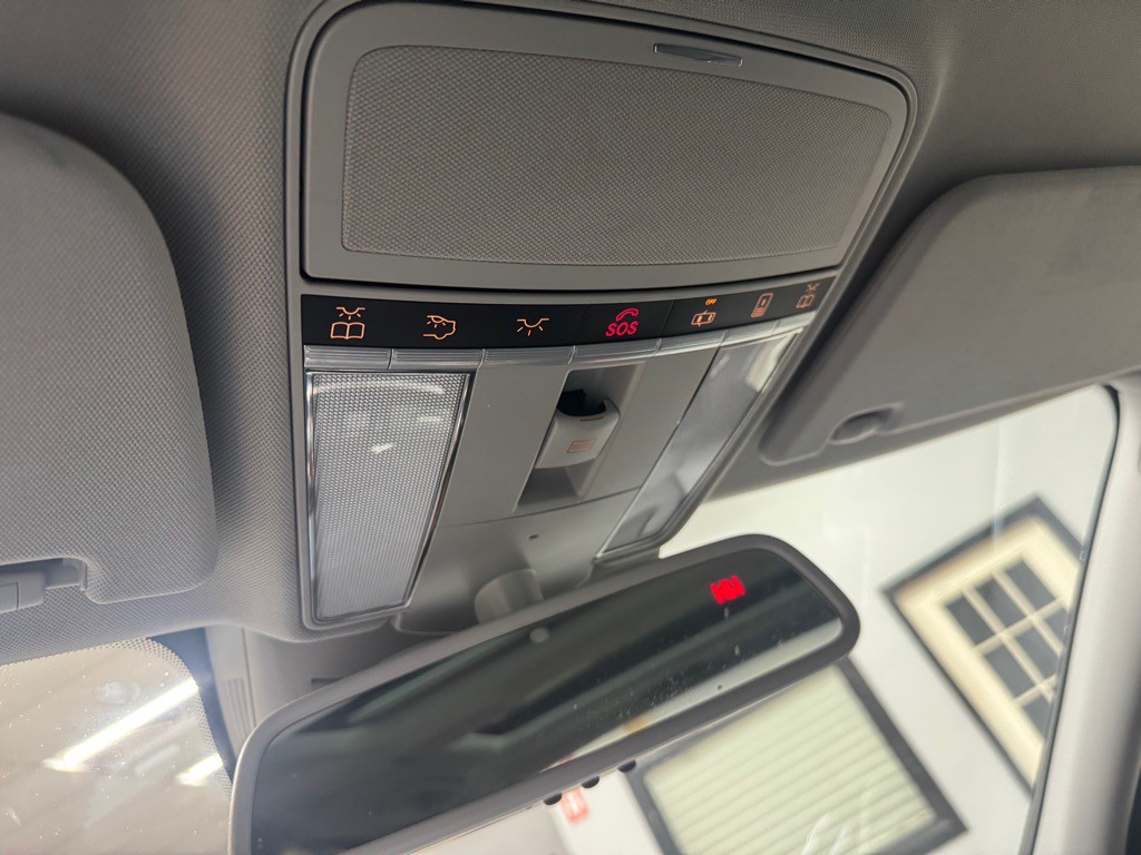 2013 Mercedes-Benz S-Class Image 36