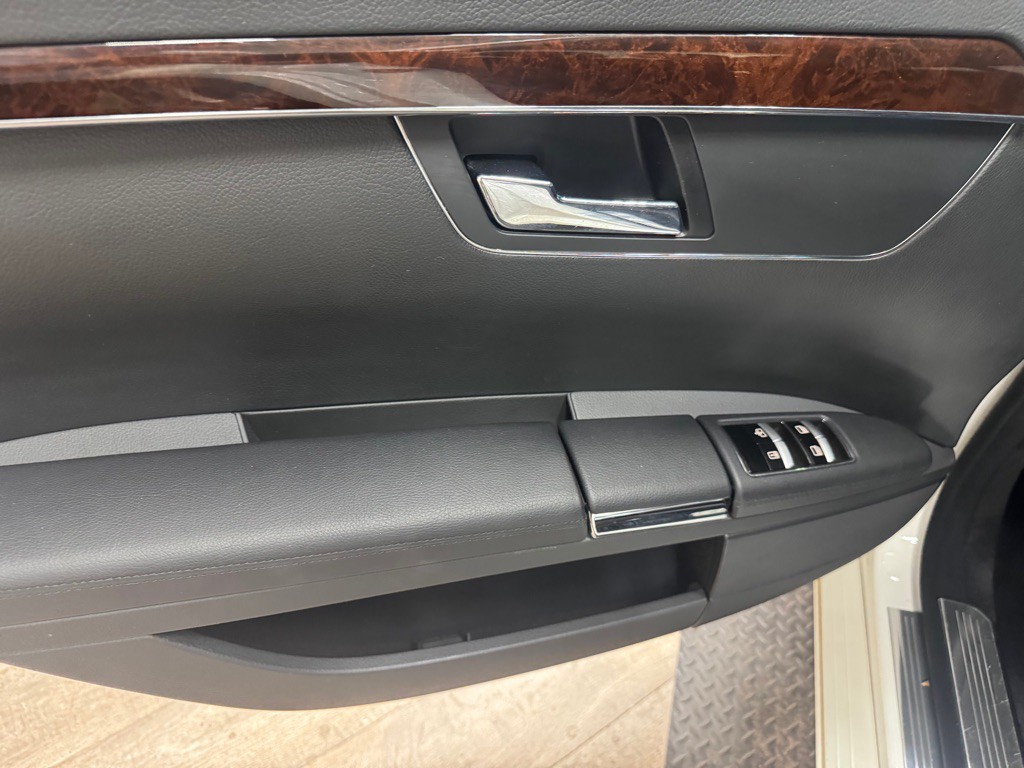 2013 Mercedes-Benz S-Class Image 45