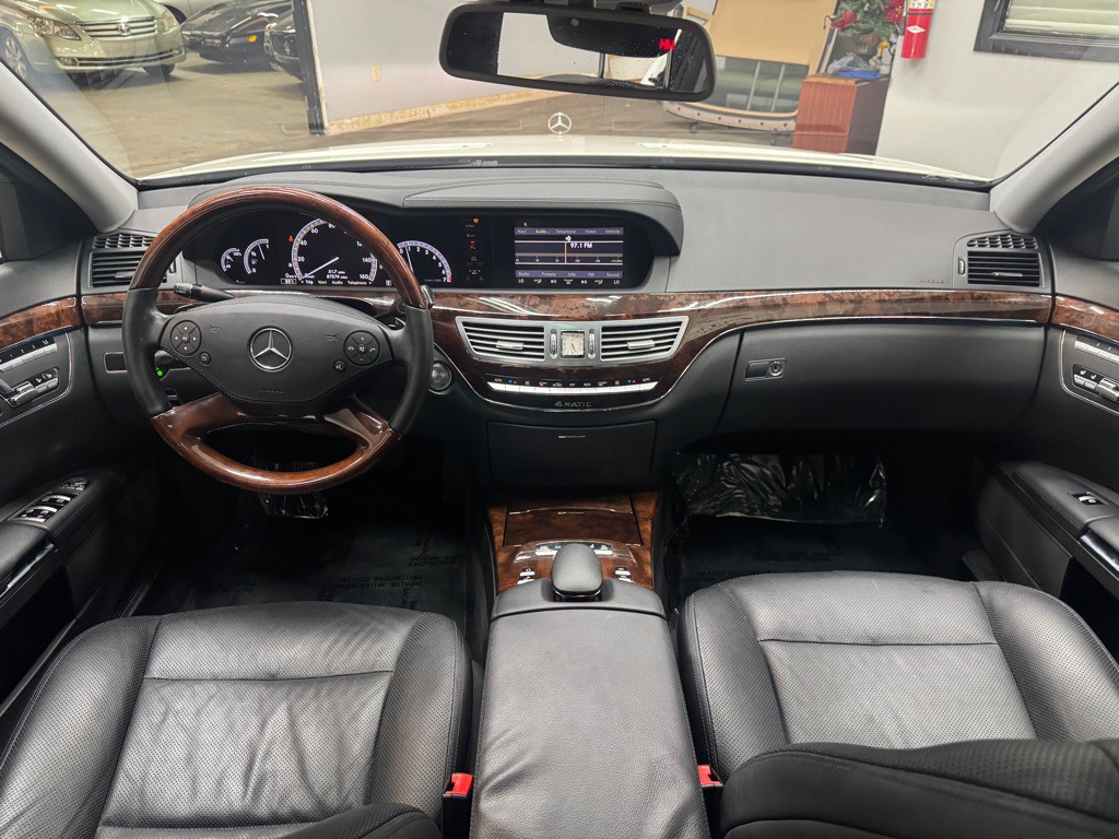 2013 Mercedes-Benz S-Class Image 53